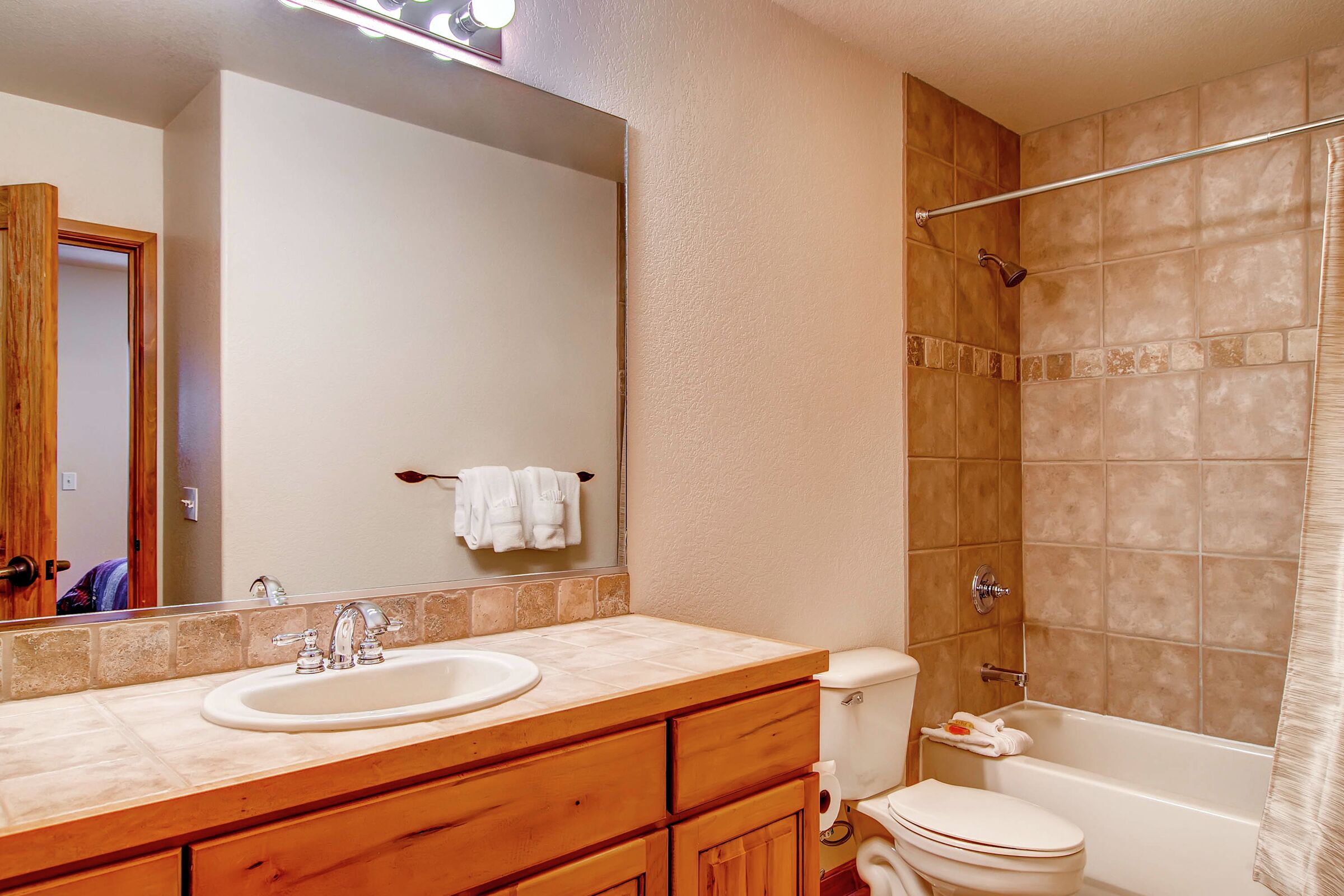 #302 - Bathroom