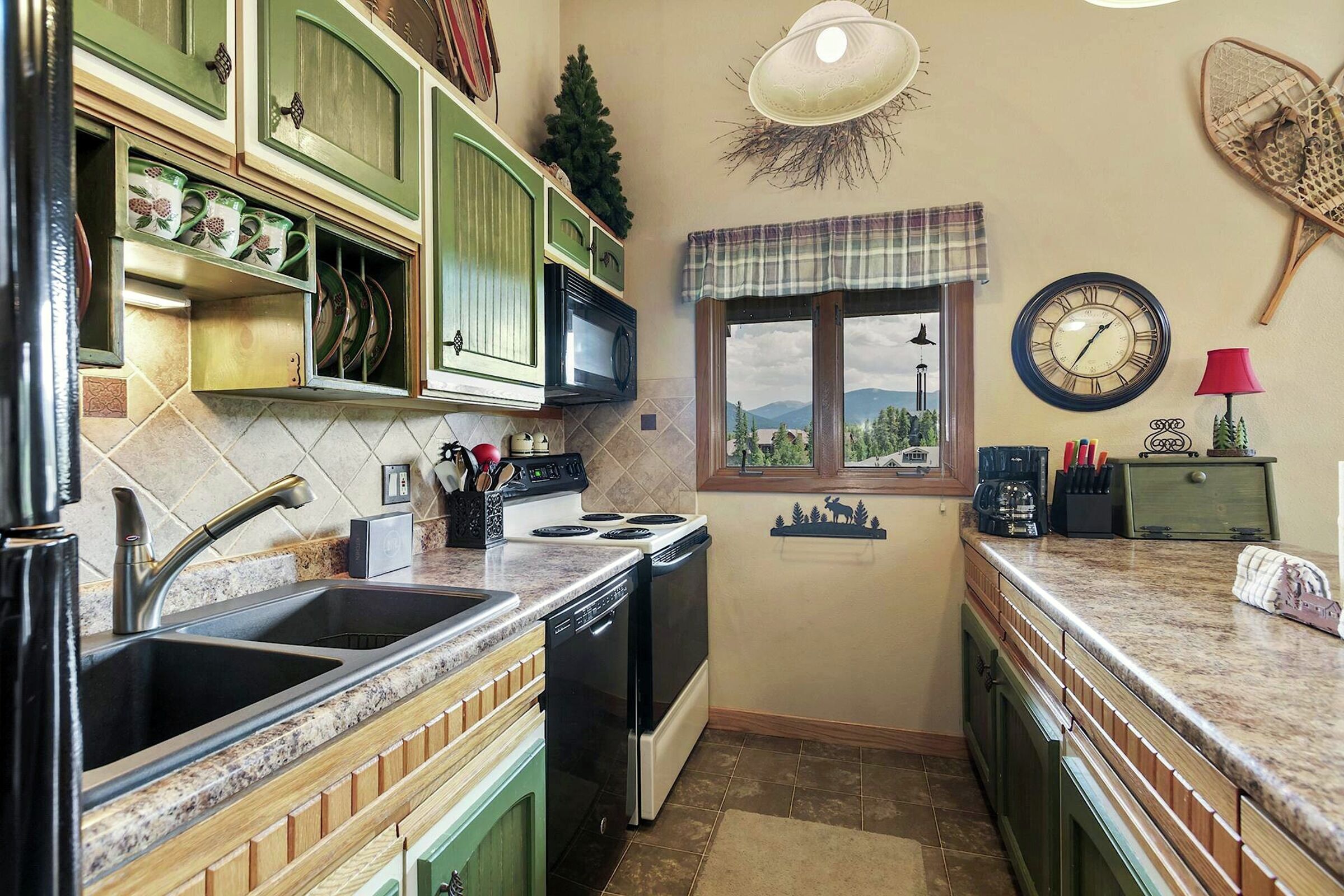 #E4 - Kitchen
