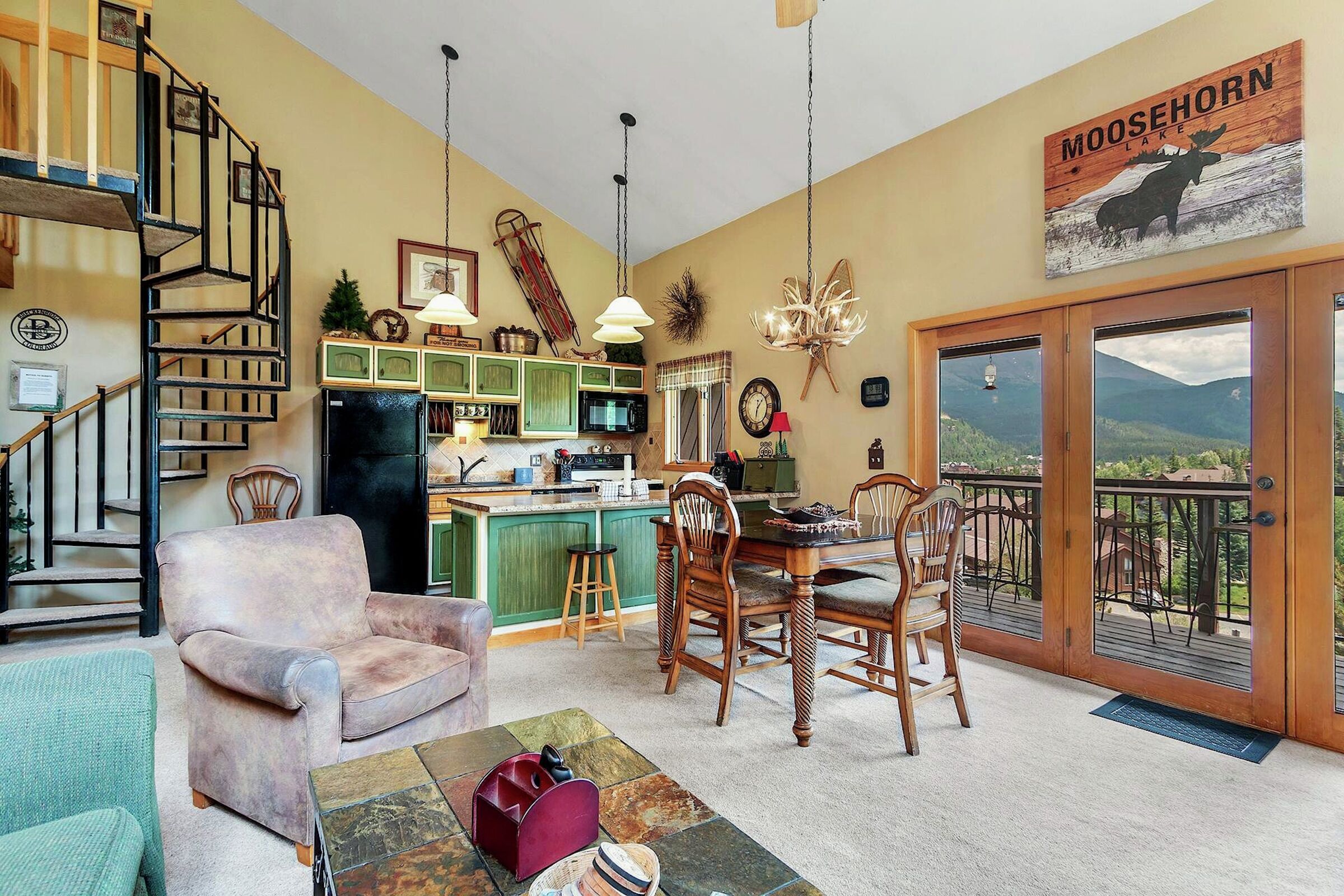 #E4 - Living Area