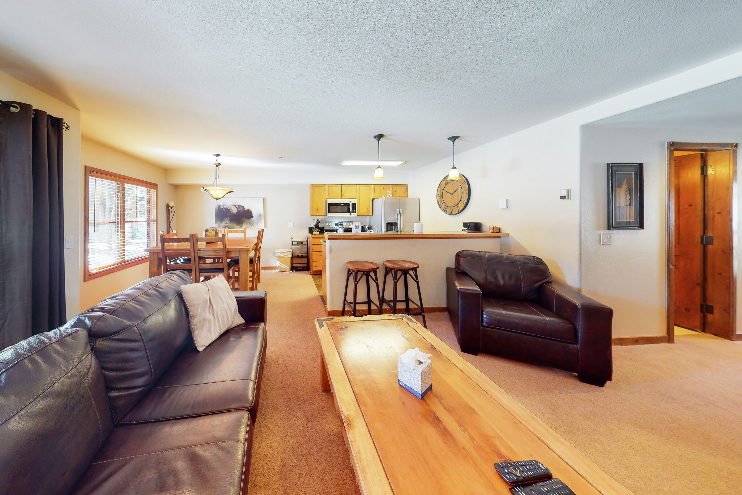 #D11 - Living Room