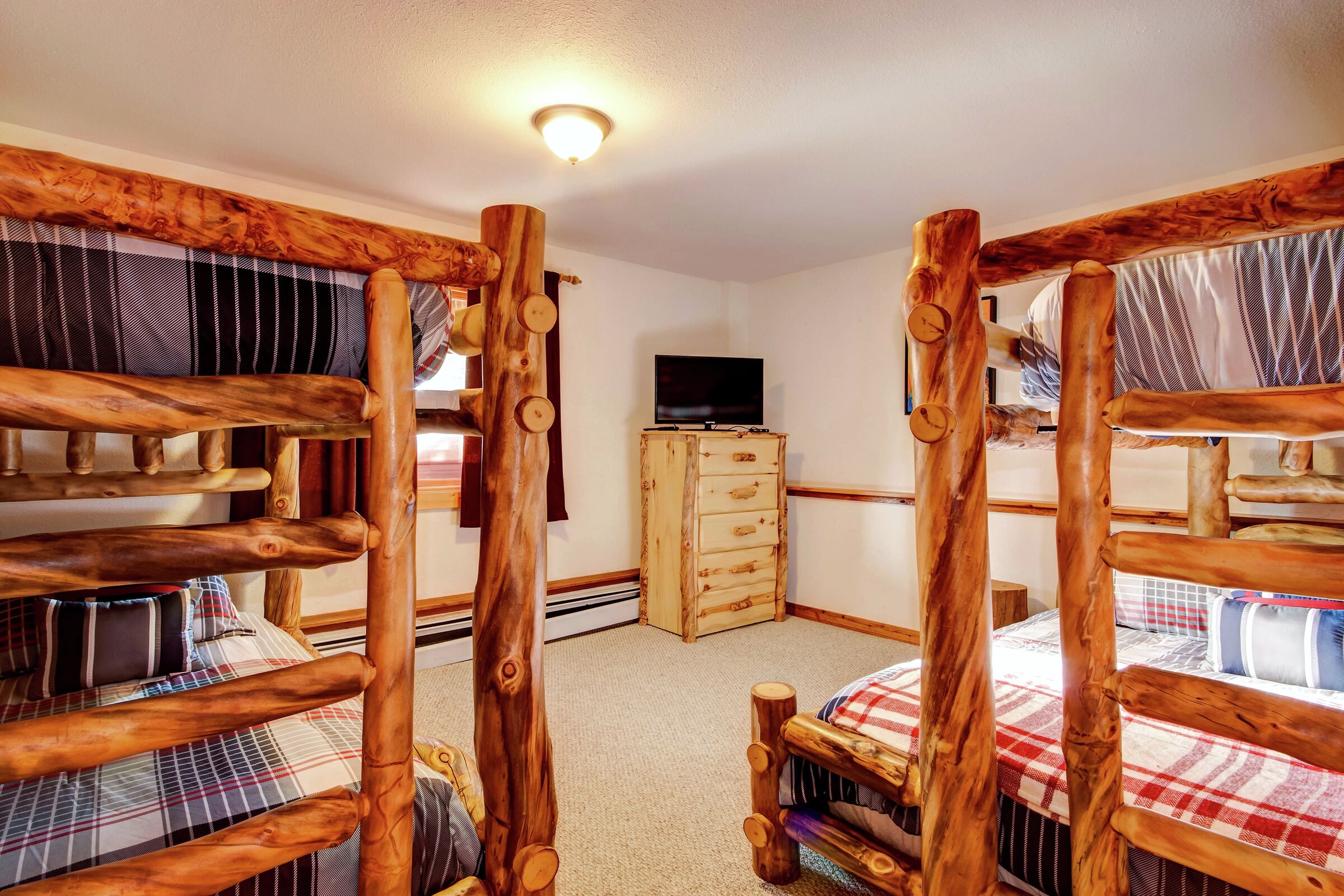 4 Bdrm HT - Bedroom