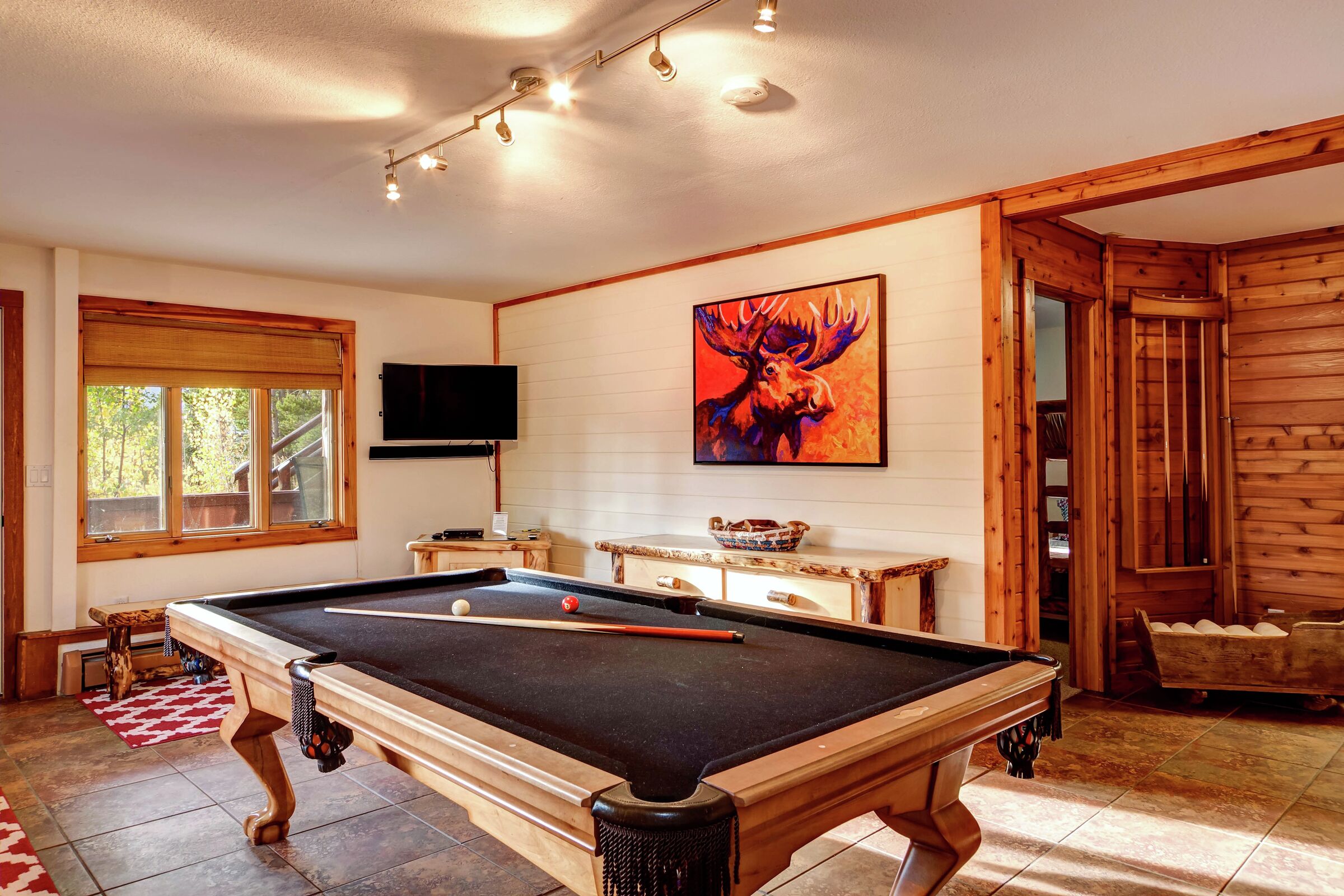 4 Bdrm HT - Rec Room