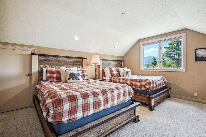 4 Bdrm 3.5 Bath HT - Bedroom