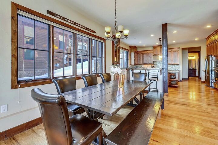 3 Bdrm 4 Bath HT - Dining Area