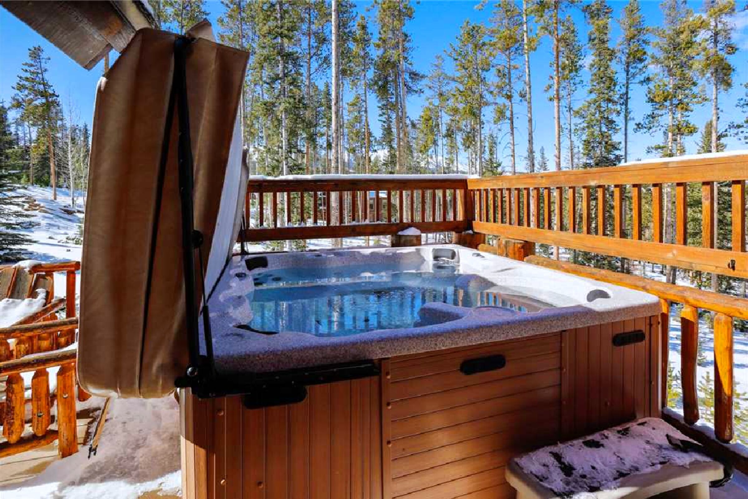 Outdoor Hot Tub