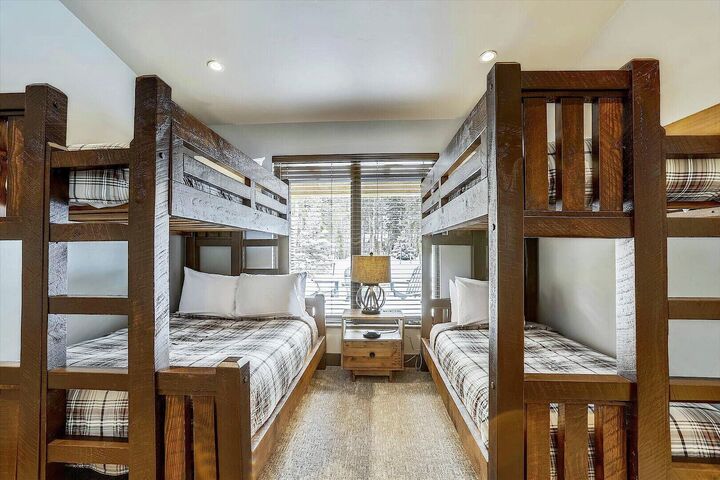 4 Bdrm 4.5 Bath HT - Bedroom