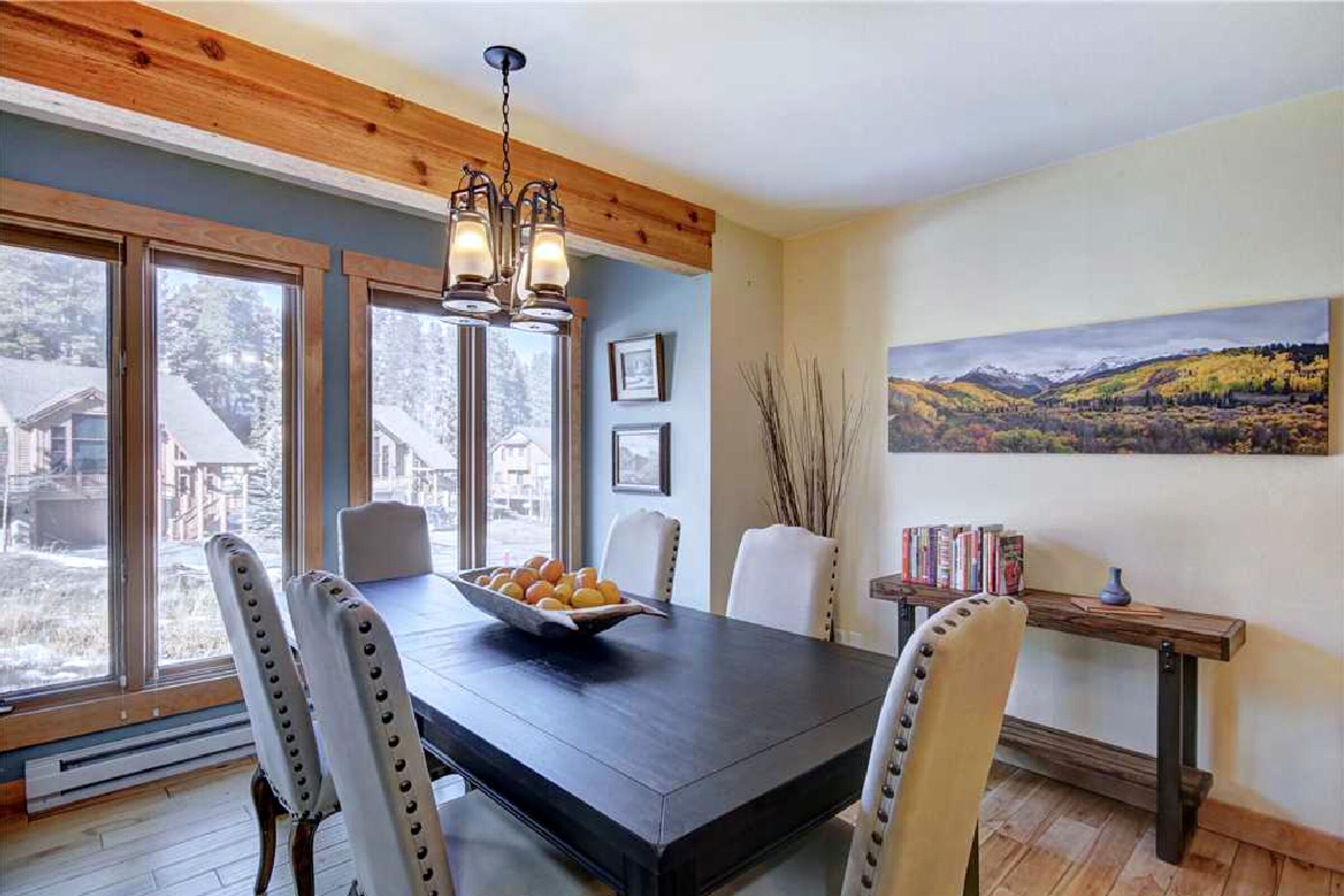 #D26 - Dining Area