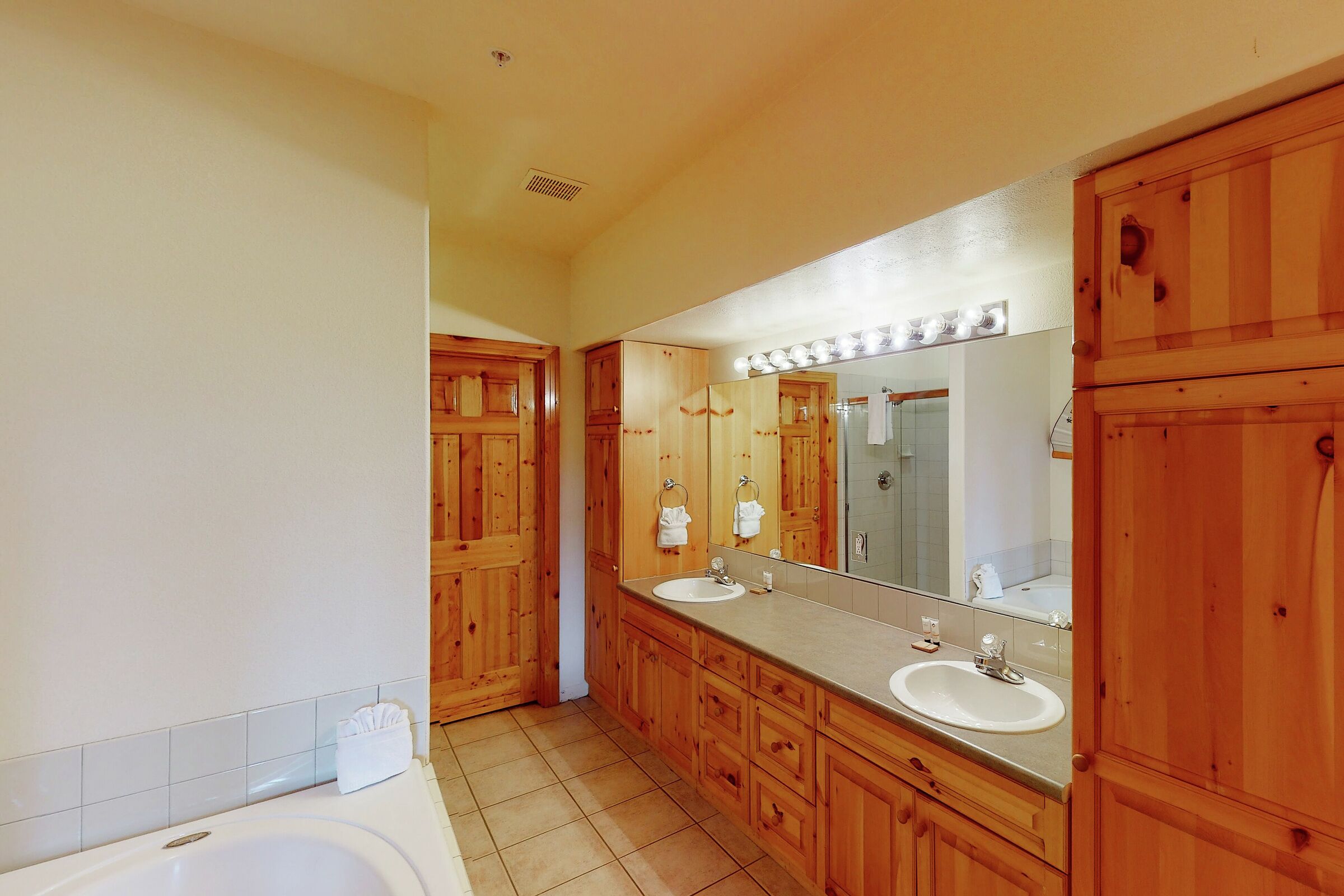 Master Ensuite Bathroom