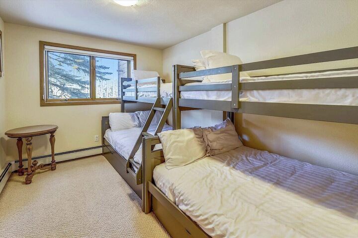 5 Bdrm 4 Bath HT - Bedroom