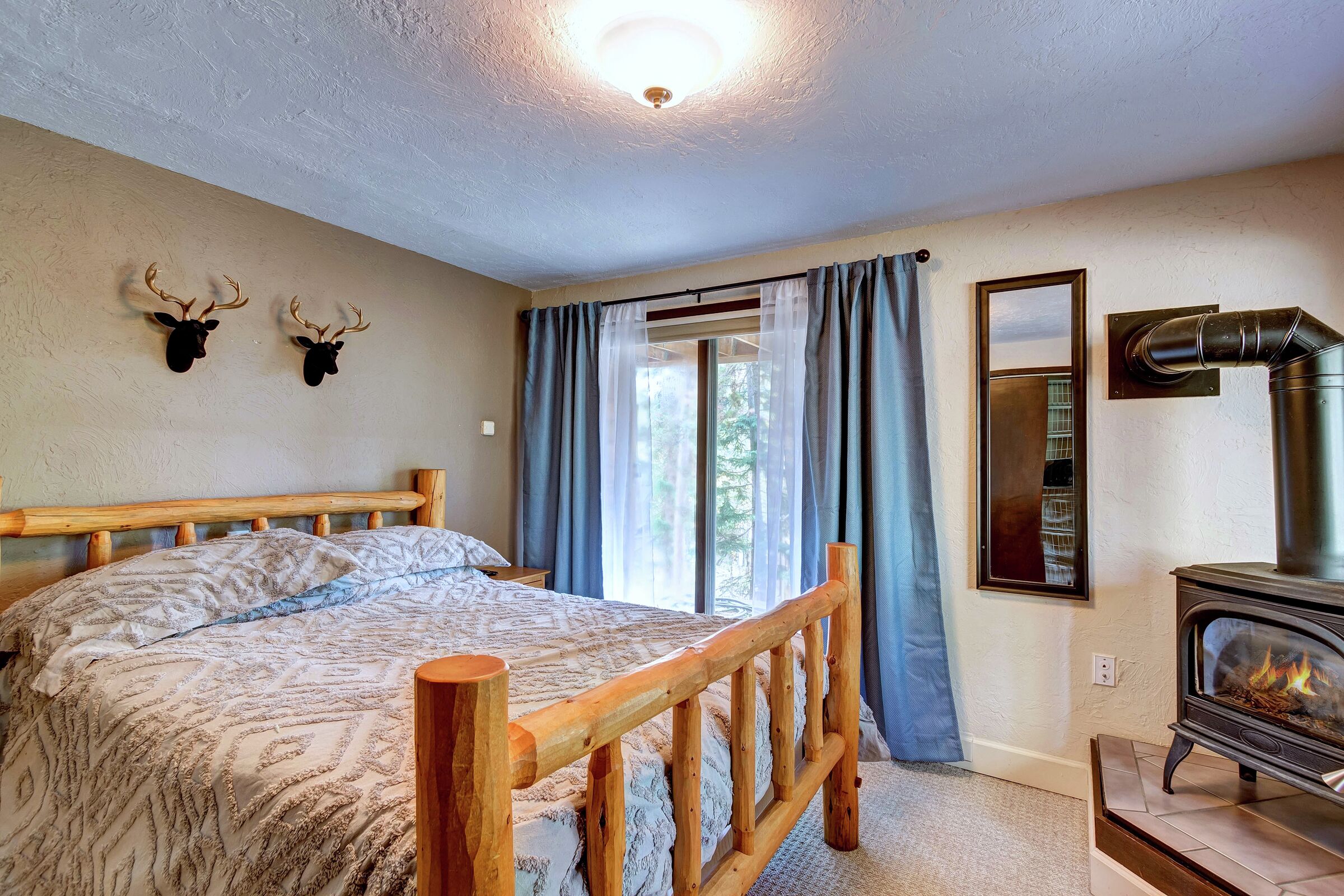 2 Bdrm 1.5 Bath - Master Bedroom