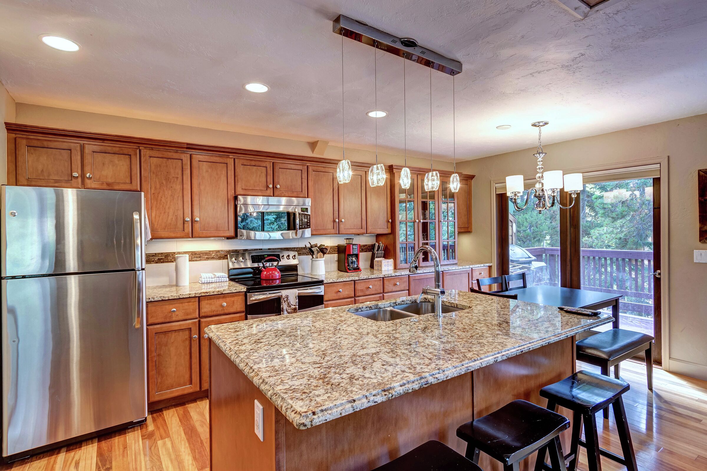 2 Bdrm 1.5 Bath - Kitchen & Dining Room