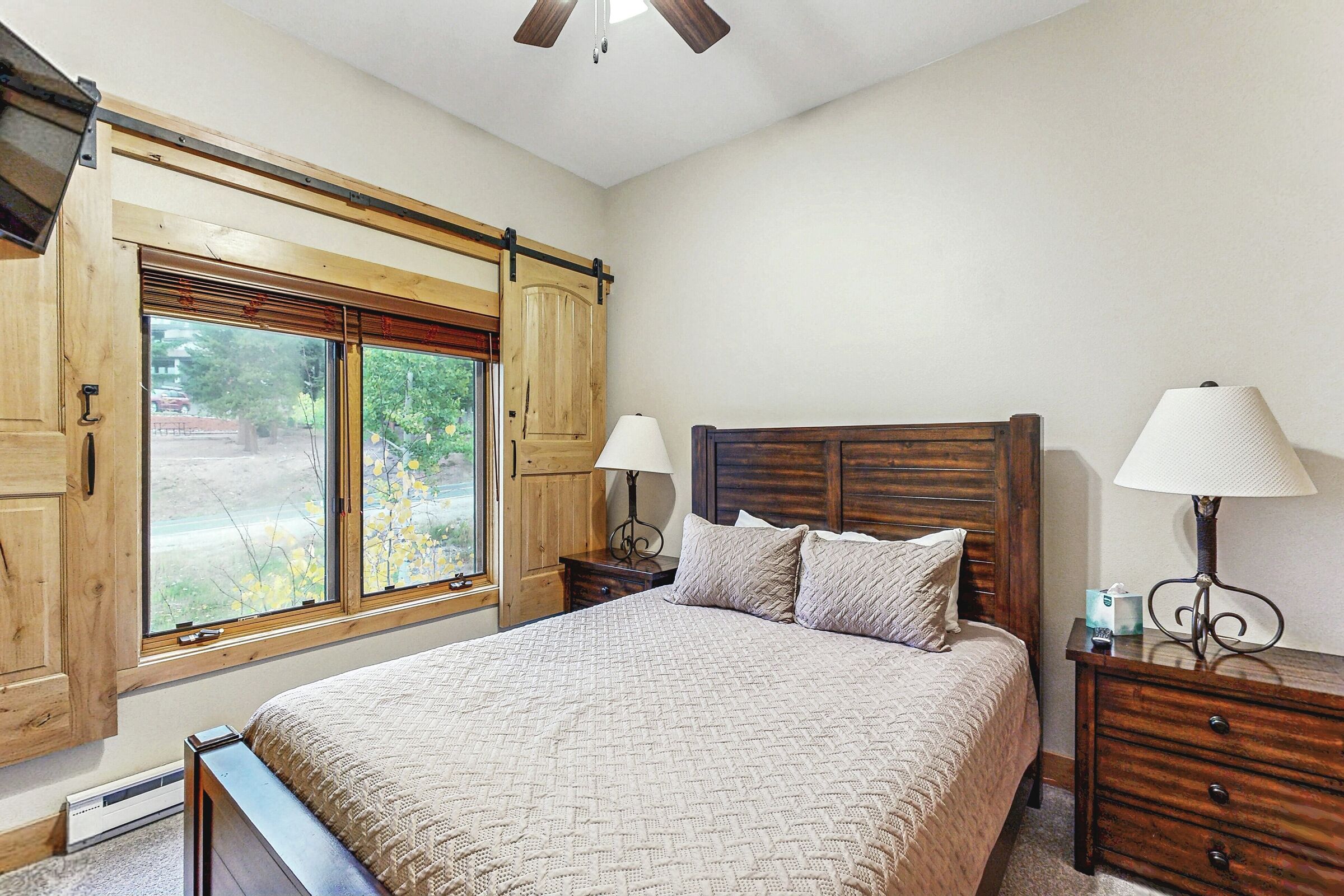 #0041 - Bedroom