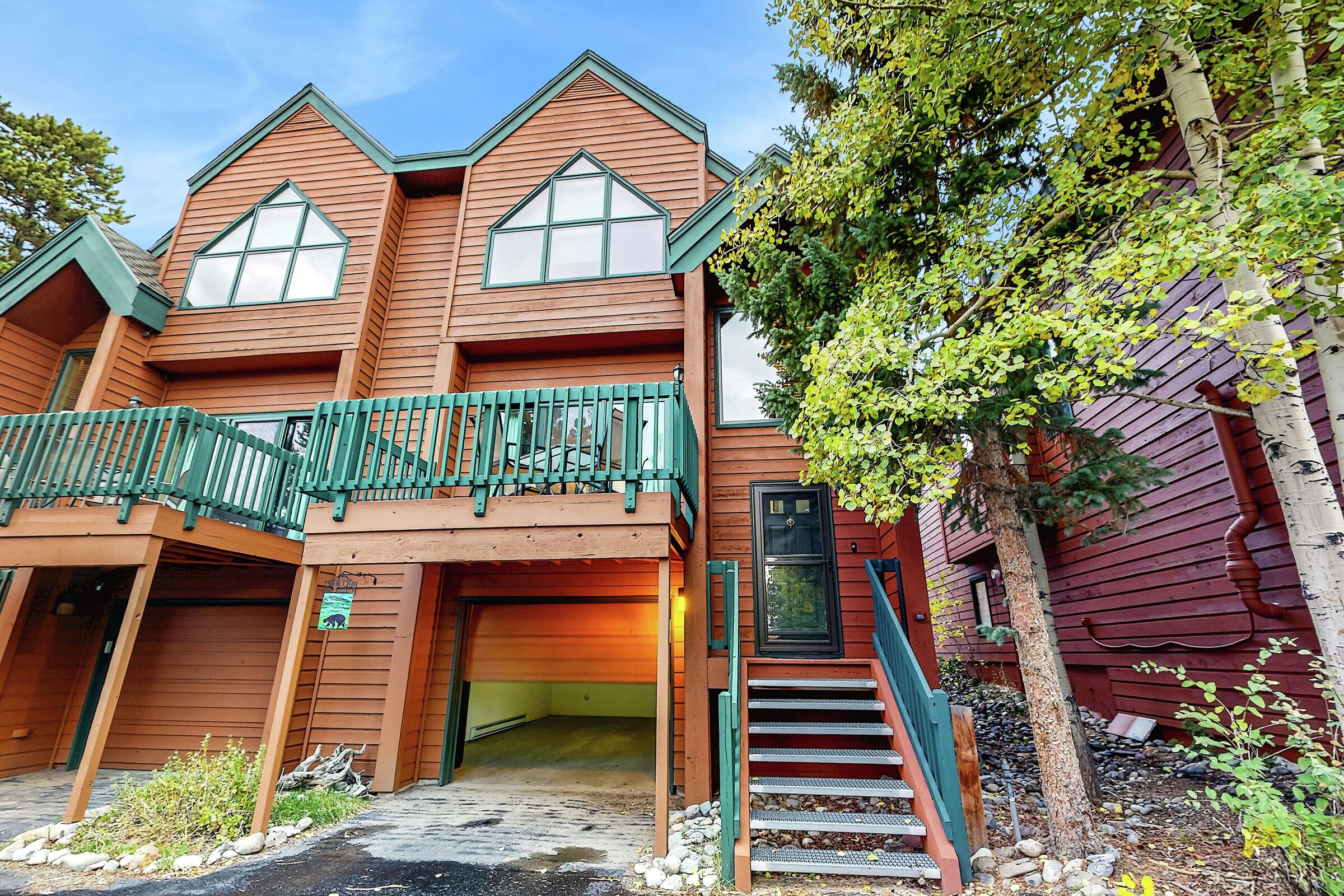 Crystal Creek Townhomes - Summer