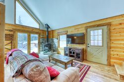 2 Bdrm + Loft 2 Bath - Living Room