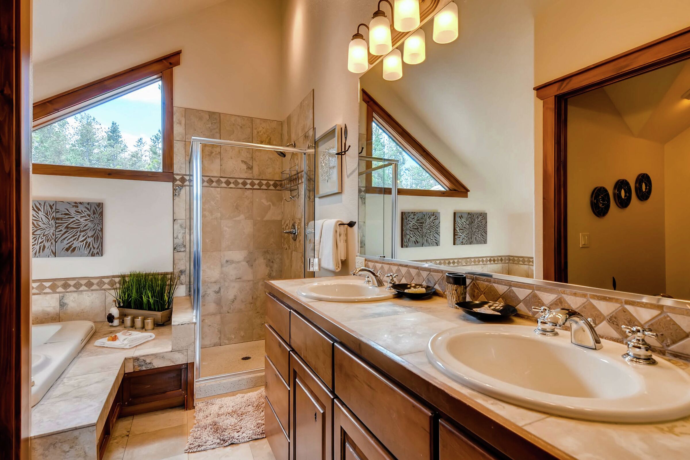 #73 - Master Ensuite Bathroom