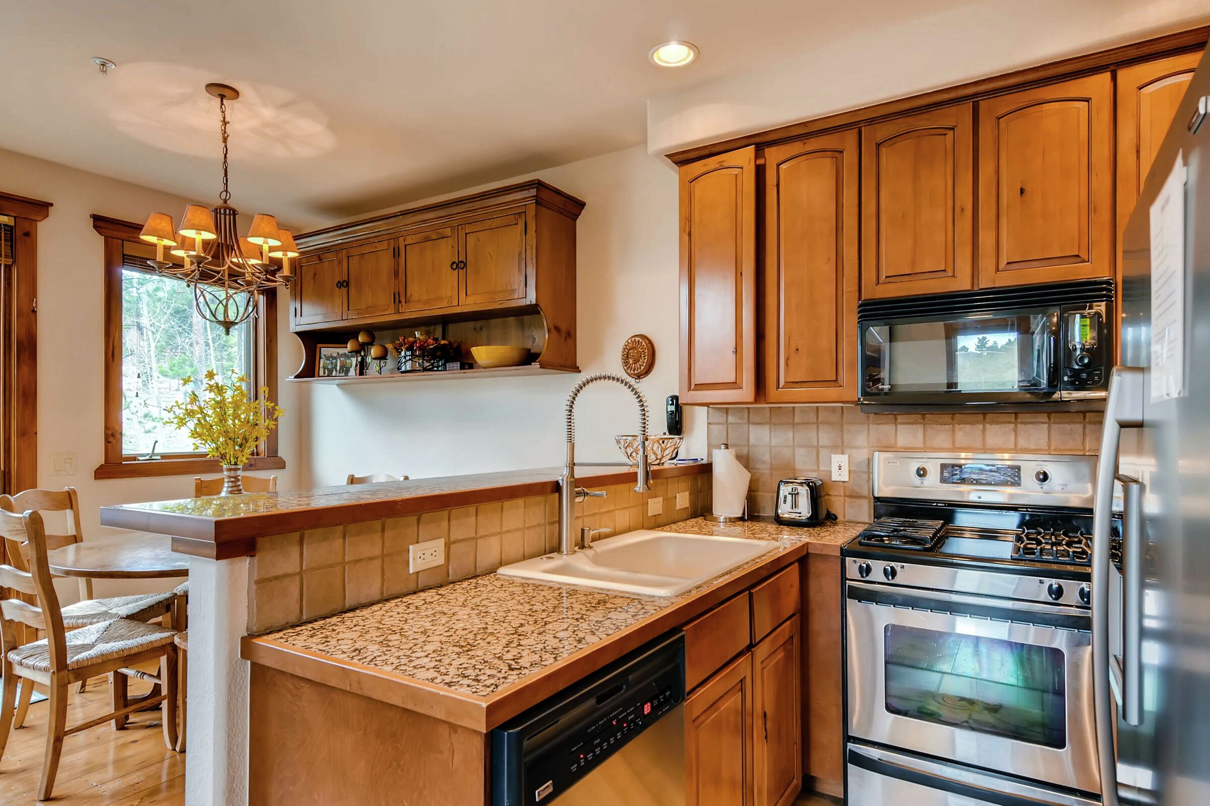 #73 - Kitchen