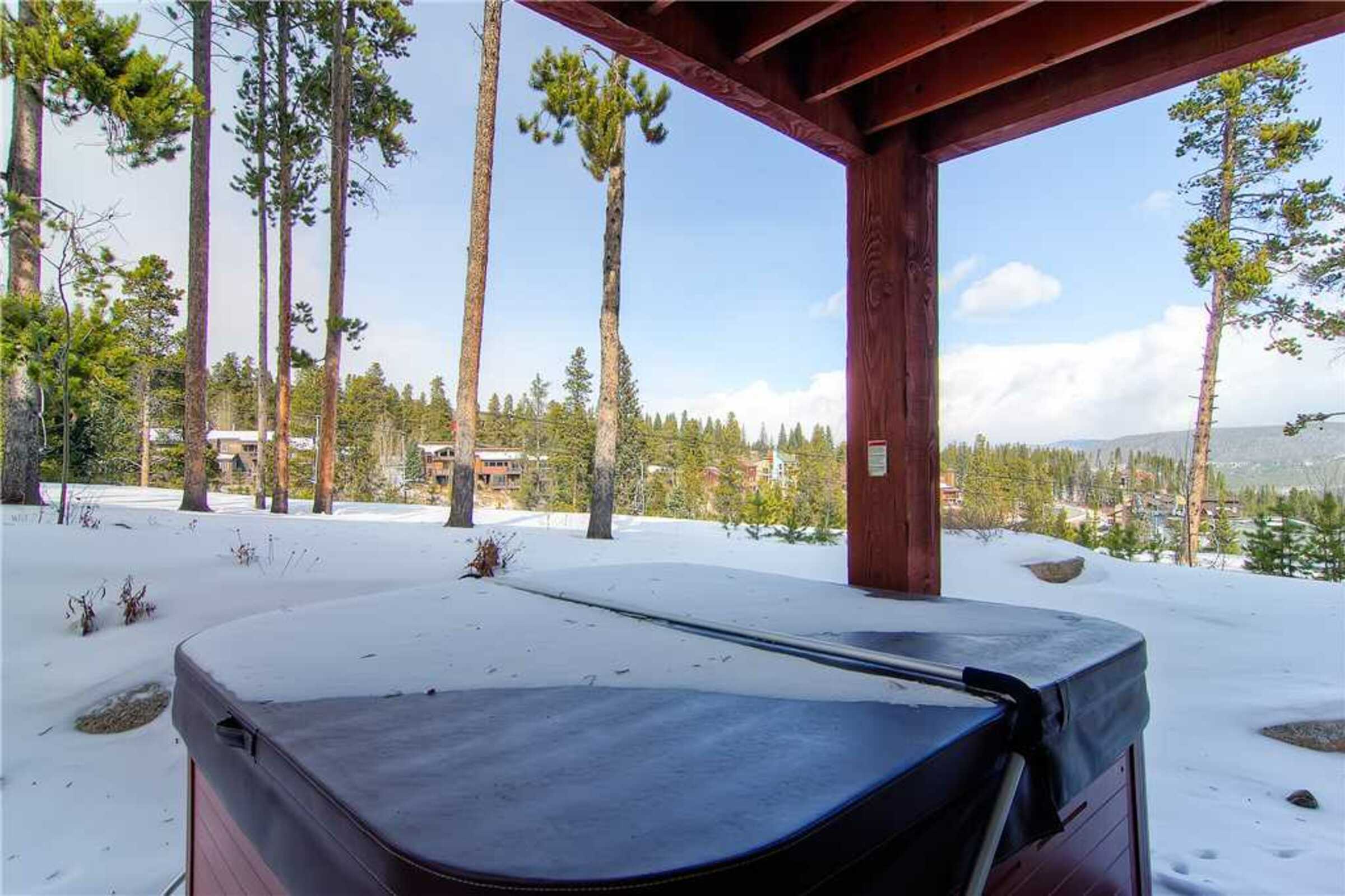 #29 - Outdoor Hot Tub