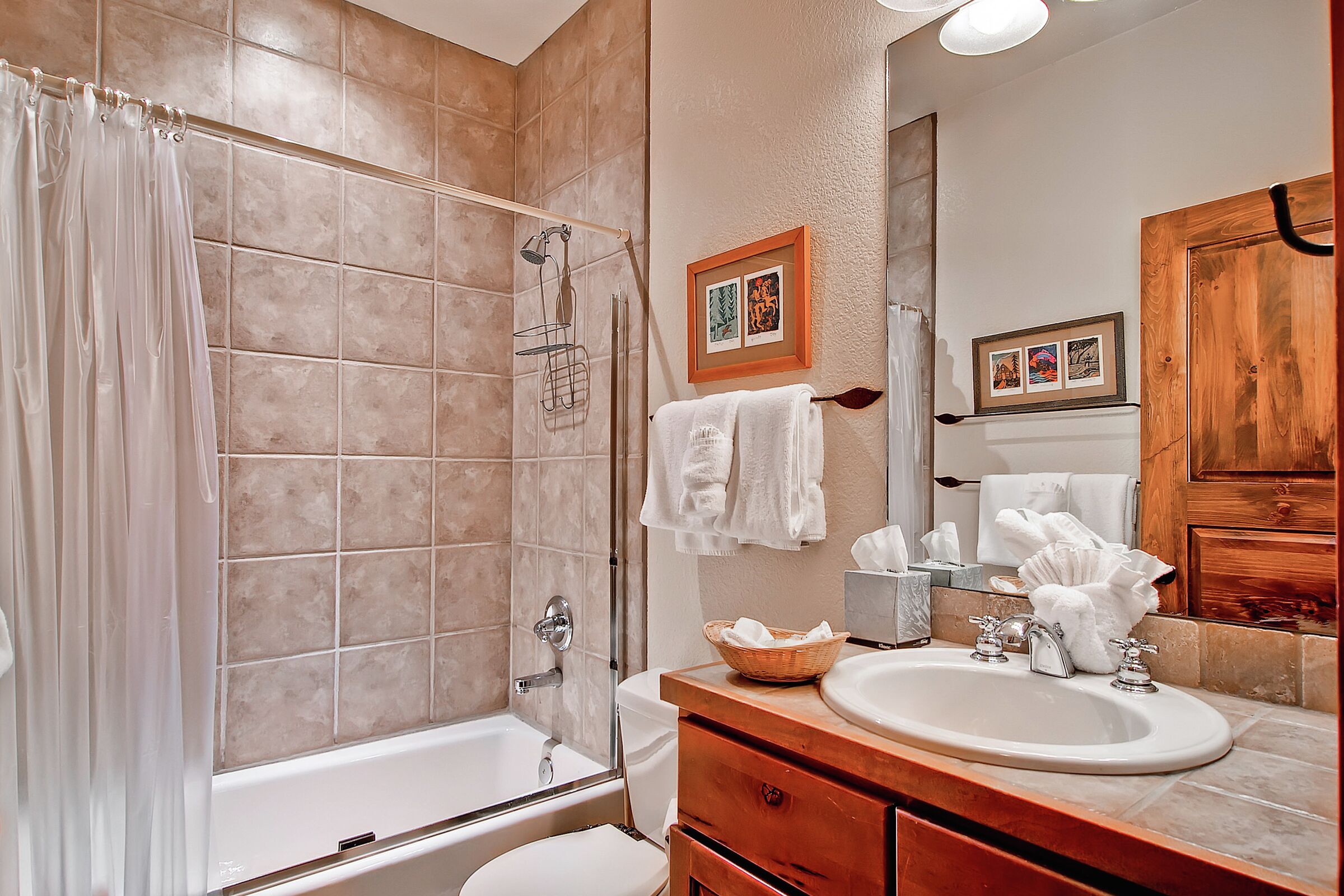 #33 - Bathroom