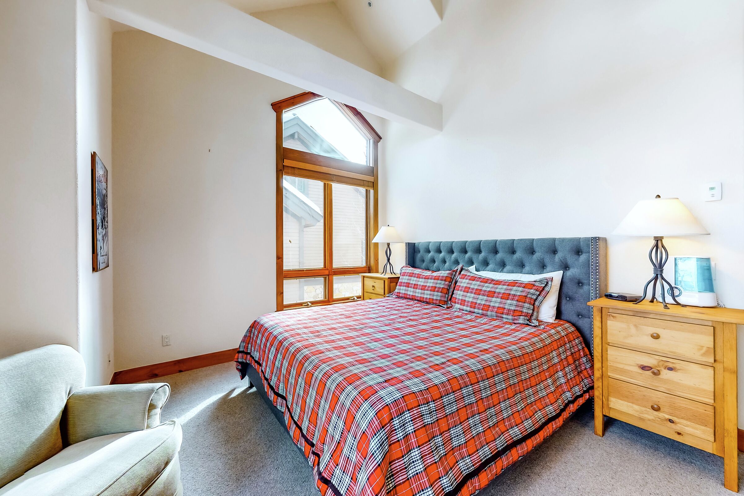 #78 - Snowflake Retreat - Master Bedroom