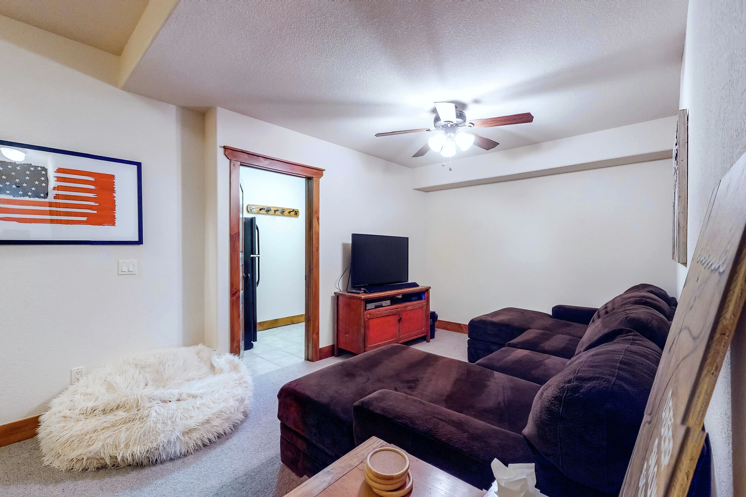 #78 - Snowflake Retreat - Family Room