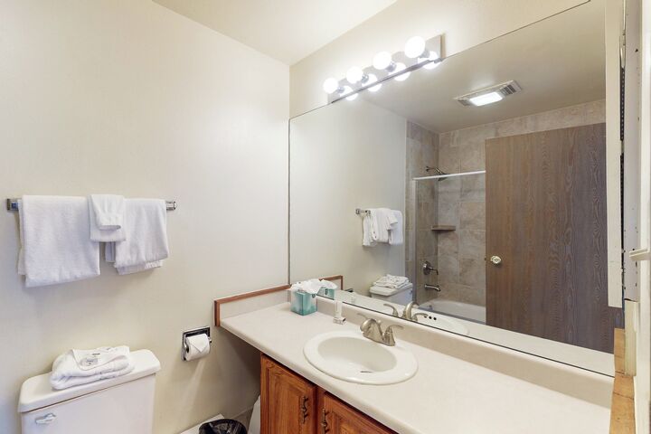 #26 - Ensuite Bathroom