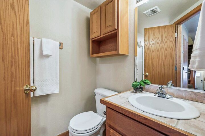 3 Bdrm + Loft 3.5 Bath  - Bathroom