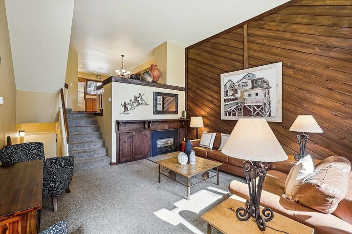 2 Bdrm 2.5 Bath - Living Area