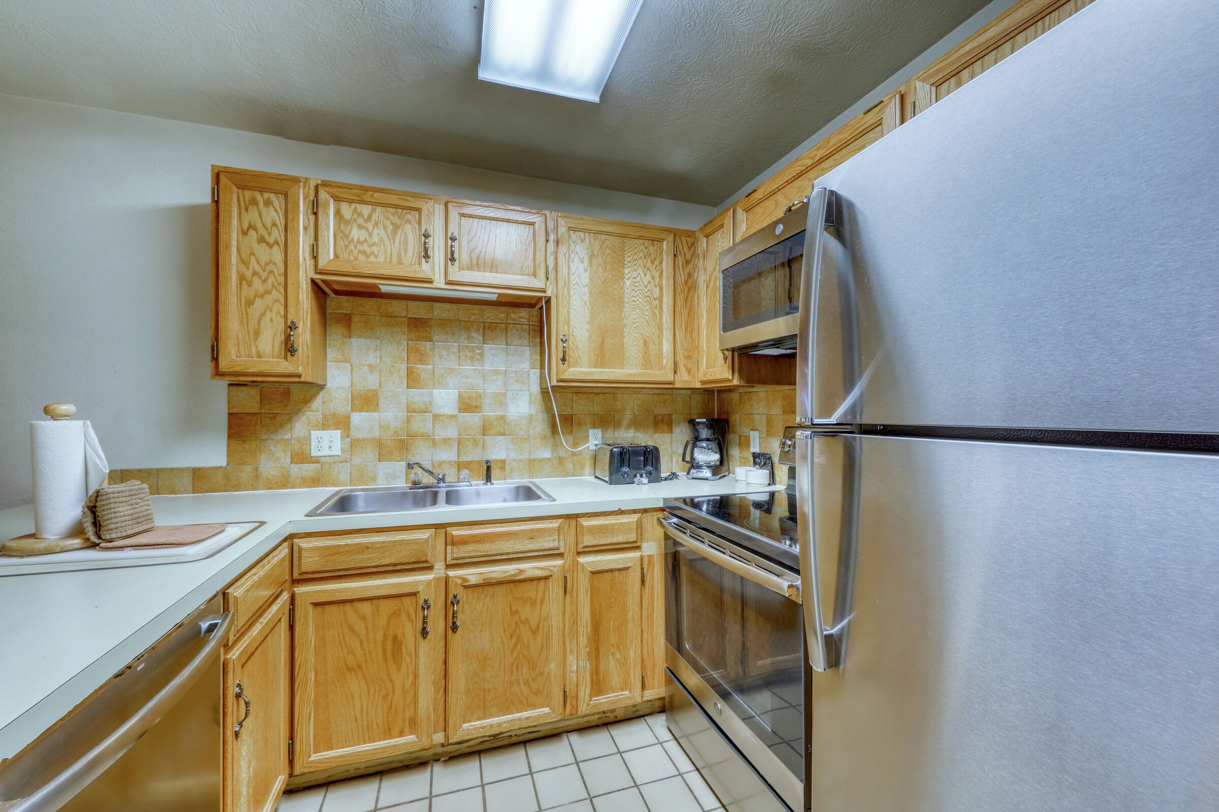 #305 - Kitchen