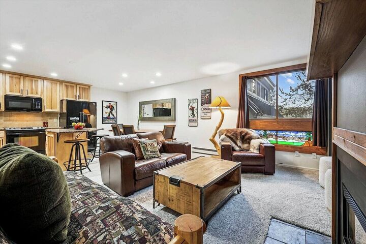 #34 - Living Area