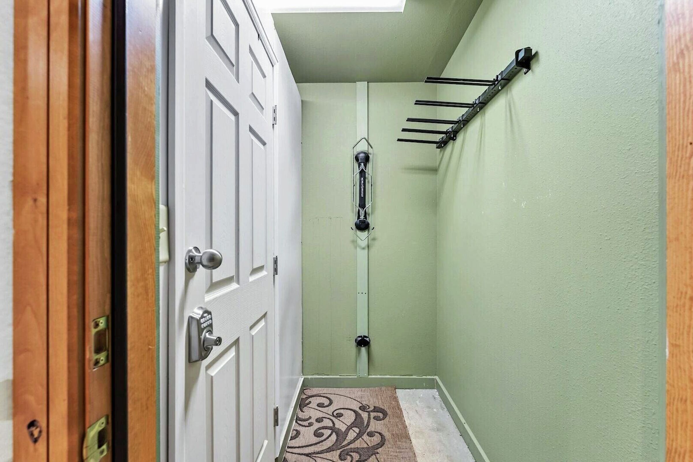 Ski Storage