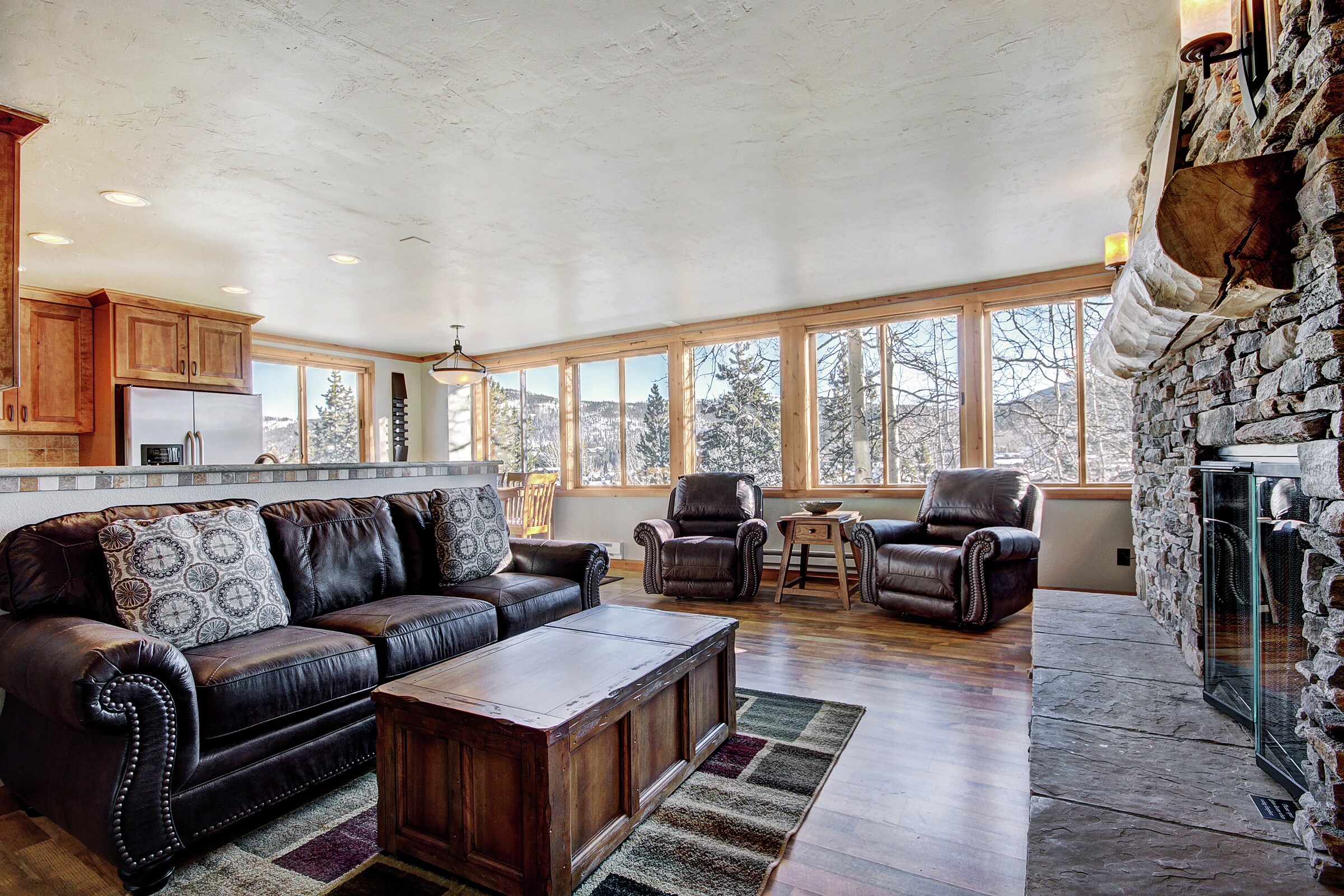 #27 - Living Area