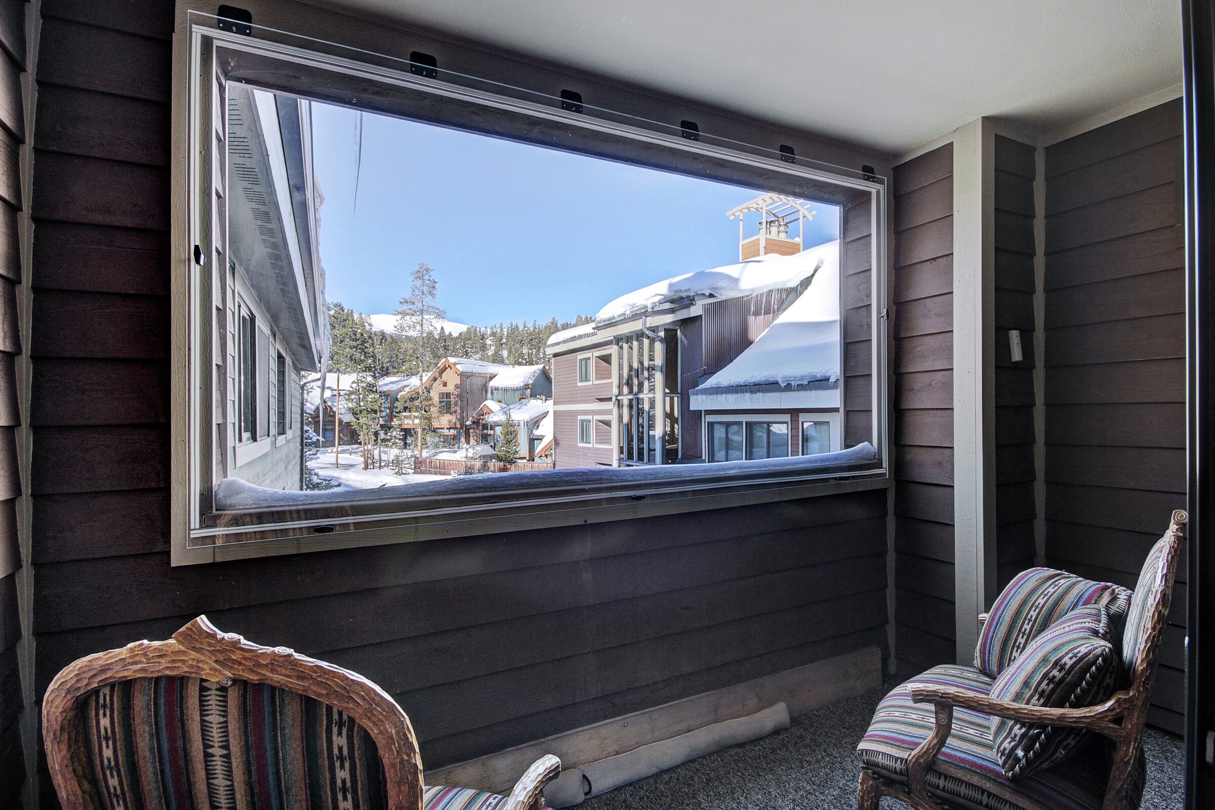 #27 - Sun Room