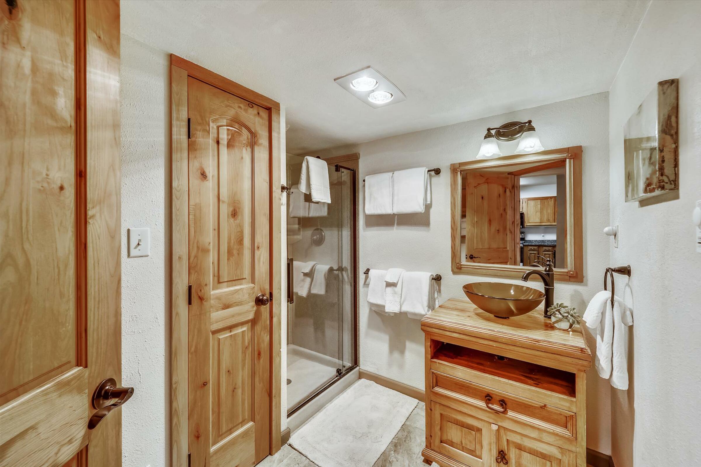 #003 - Bathroom