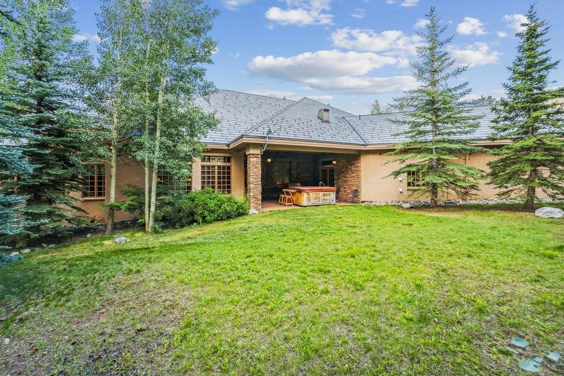 Gold King Retreat