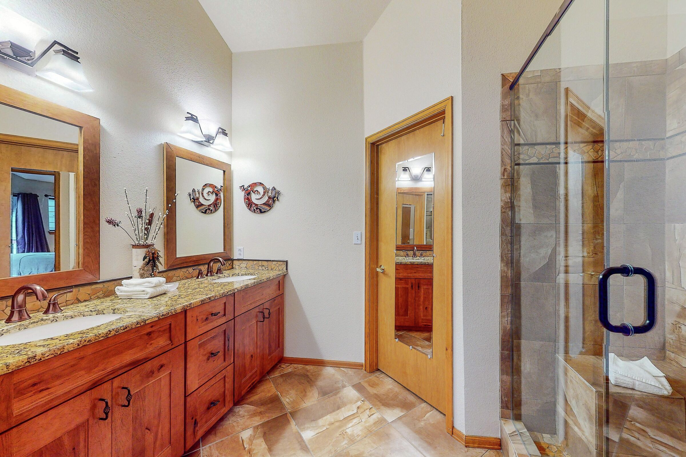 Master Ensuite Bathroom