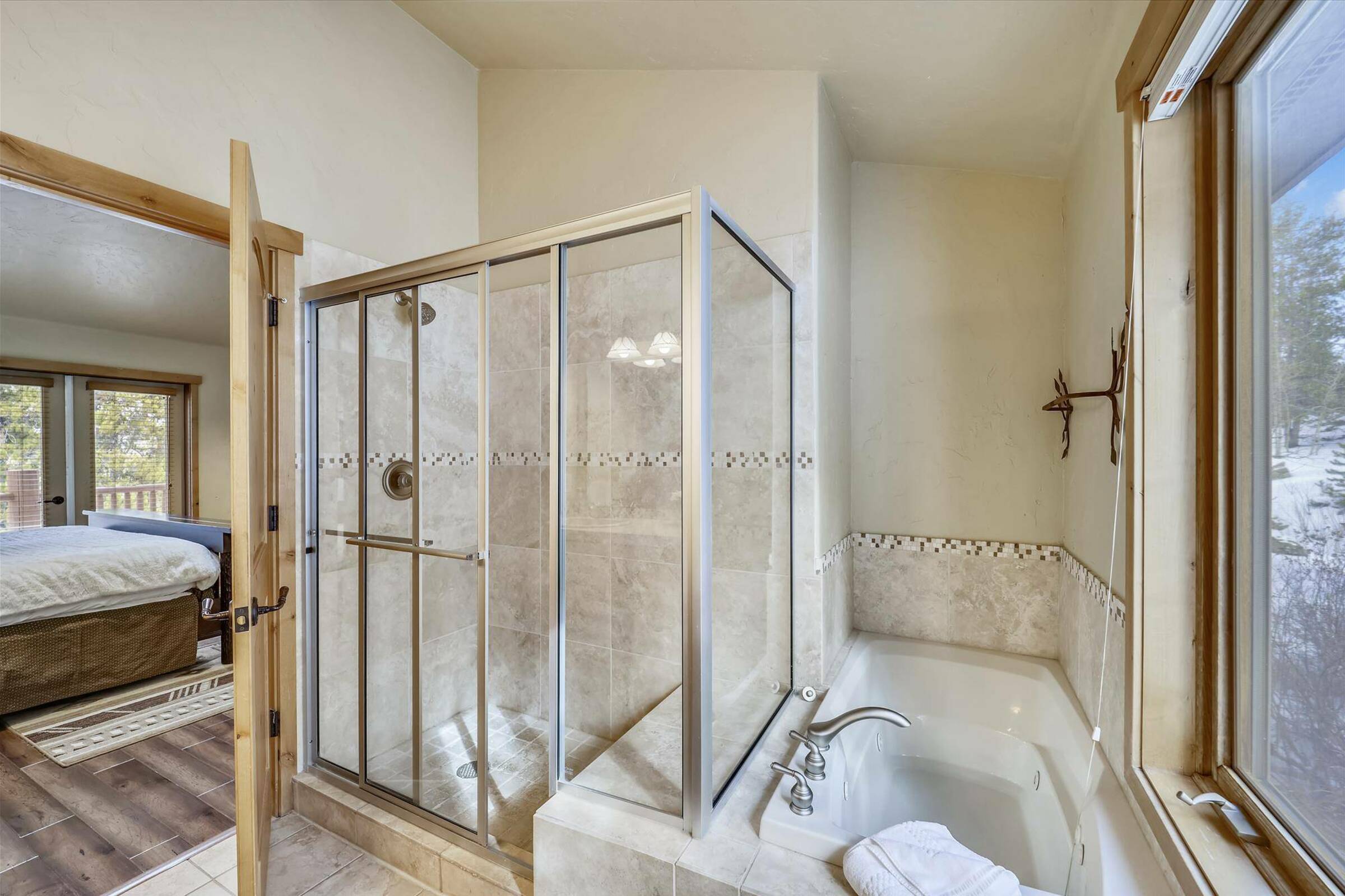 Master Ensuite Bathroom