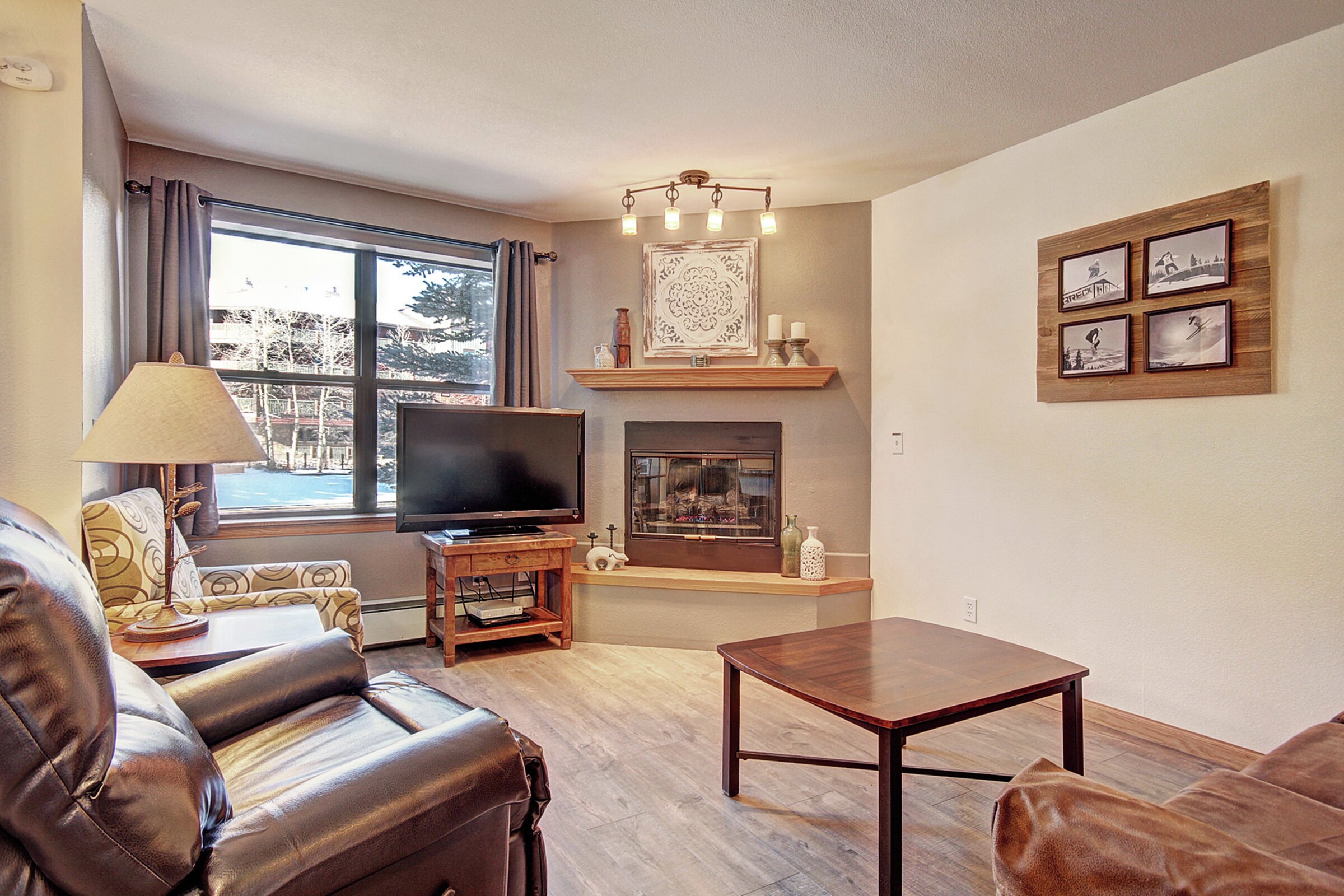One Bedroom Premium Living Room