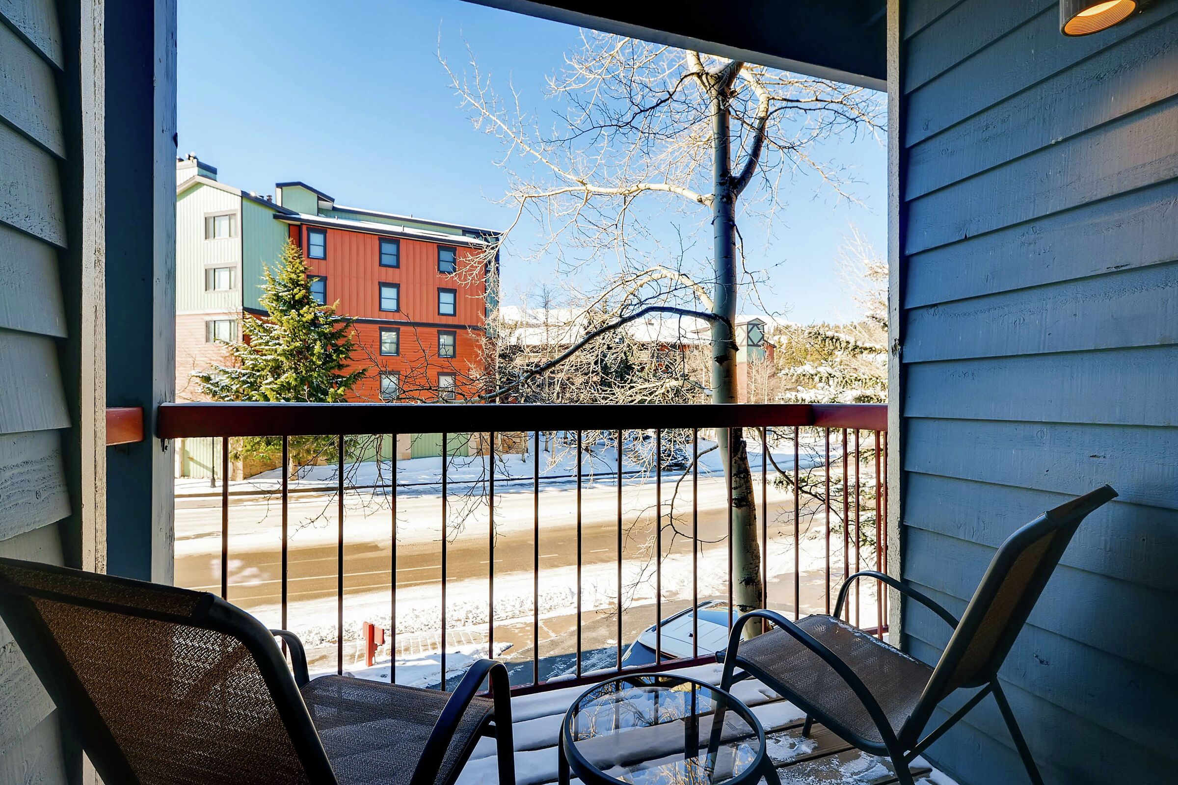 Studio Balcony