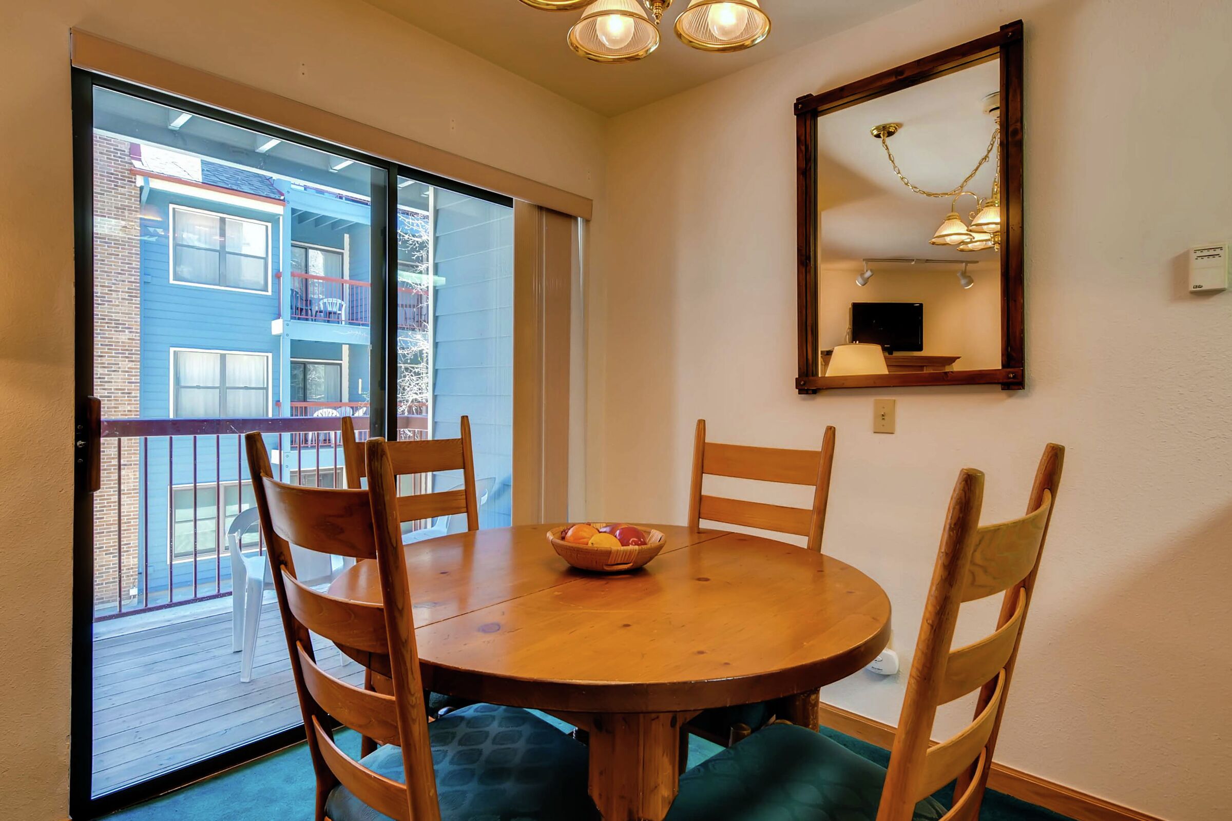 Studio Dining Area