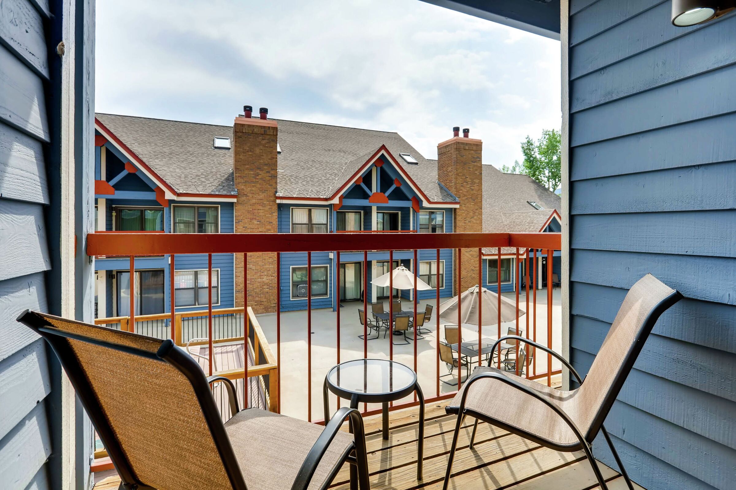 Studio Balcony