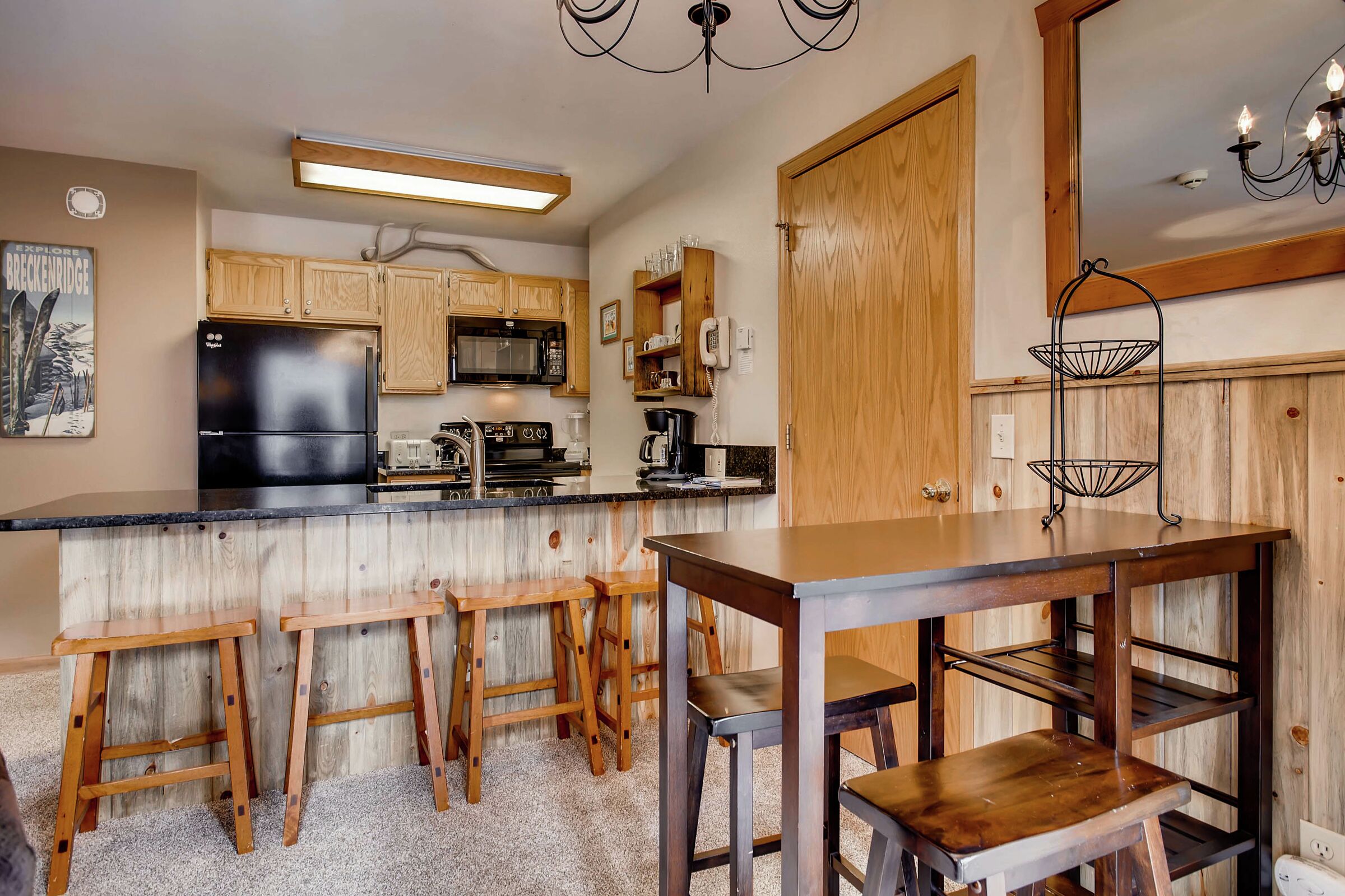 Dining Room & Kitchen