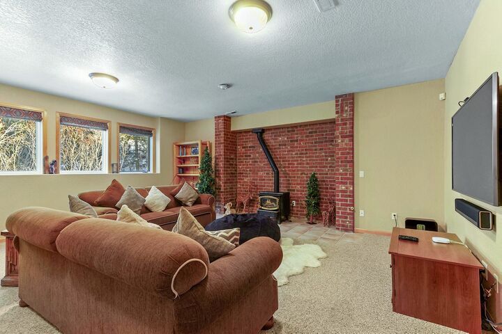 4 Bdrm 4 Bath HT - Family Room