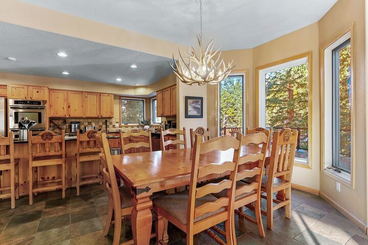 4 Bdrm 4 Bath HT - Dining Area