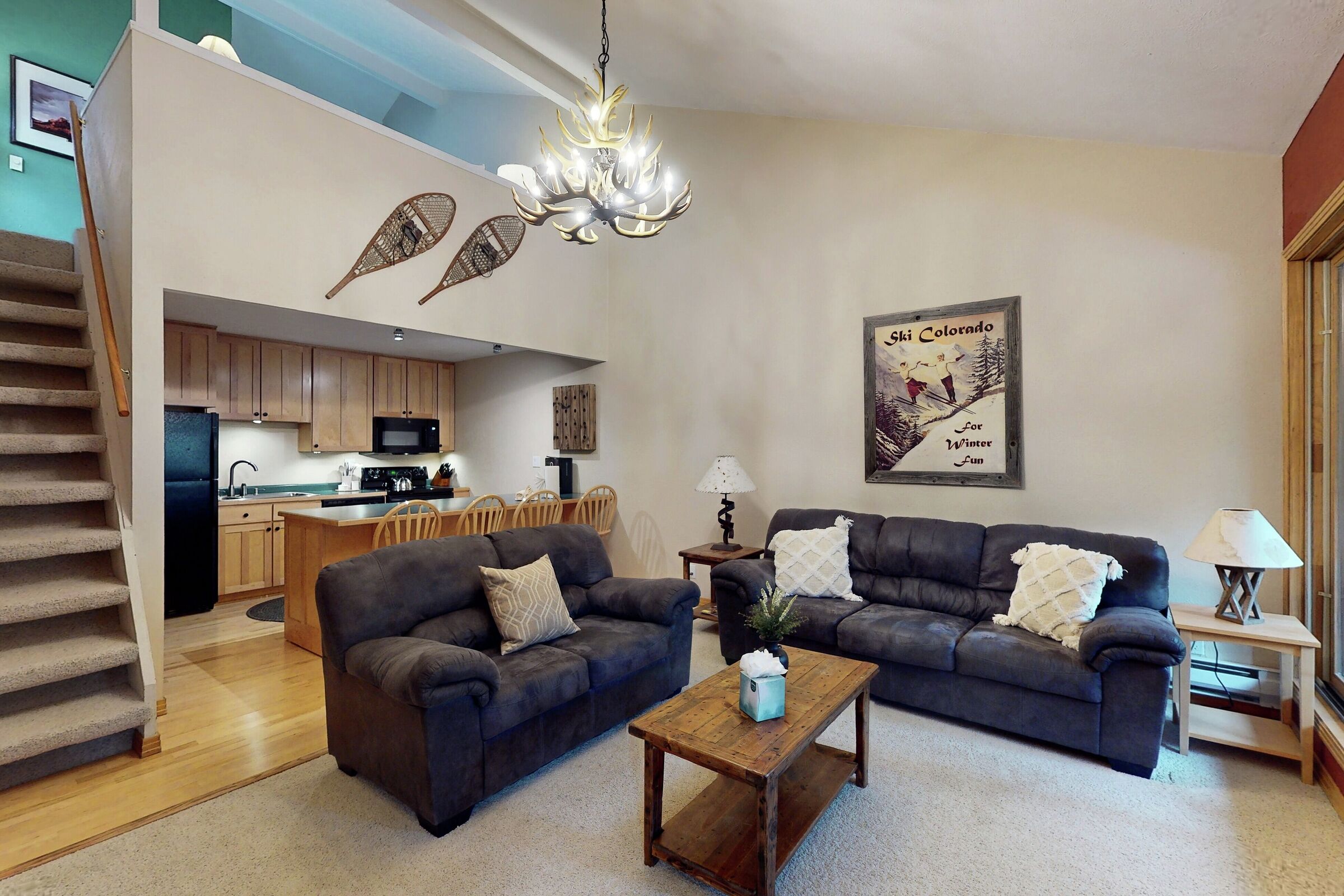#B9 - Living Area