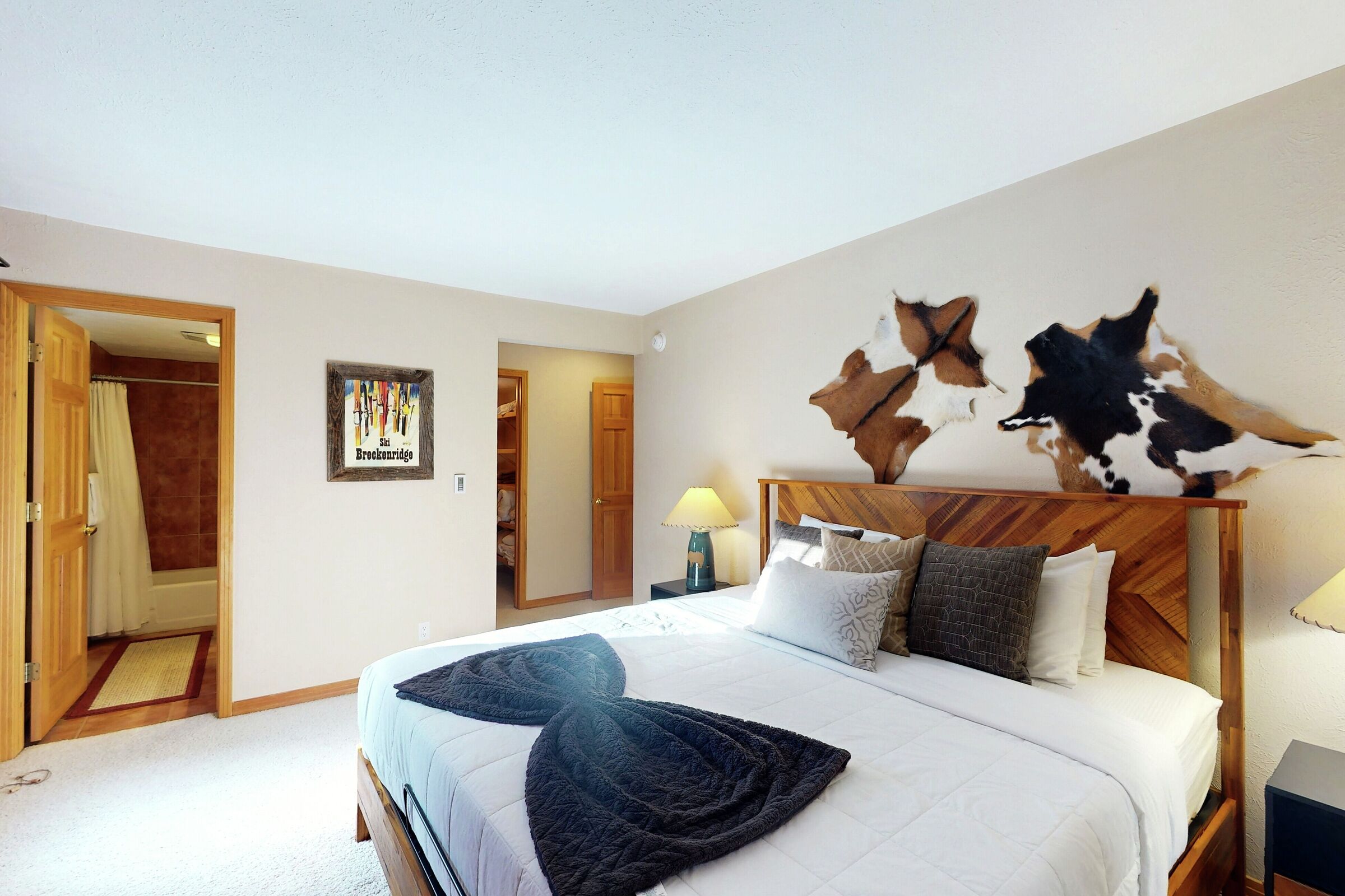 #B9 - Master Bedroom