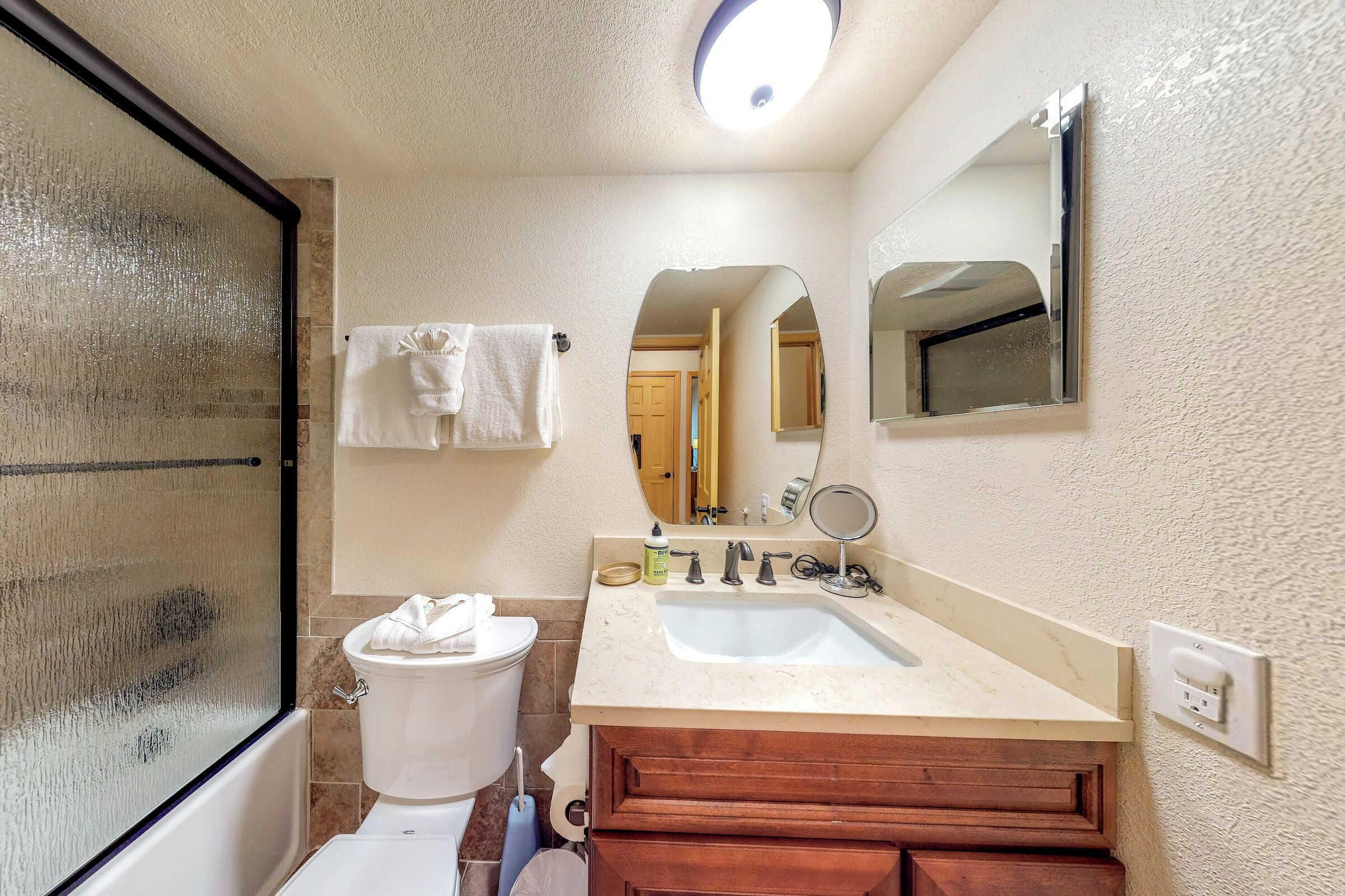 #C1 - Bathroom