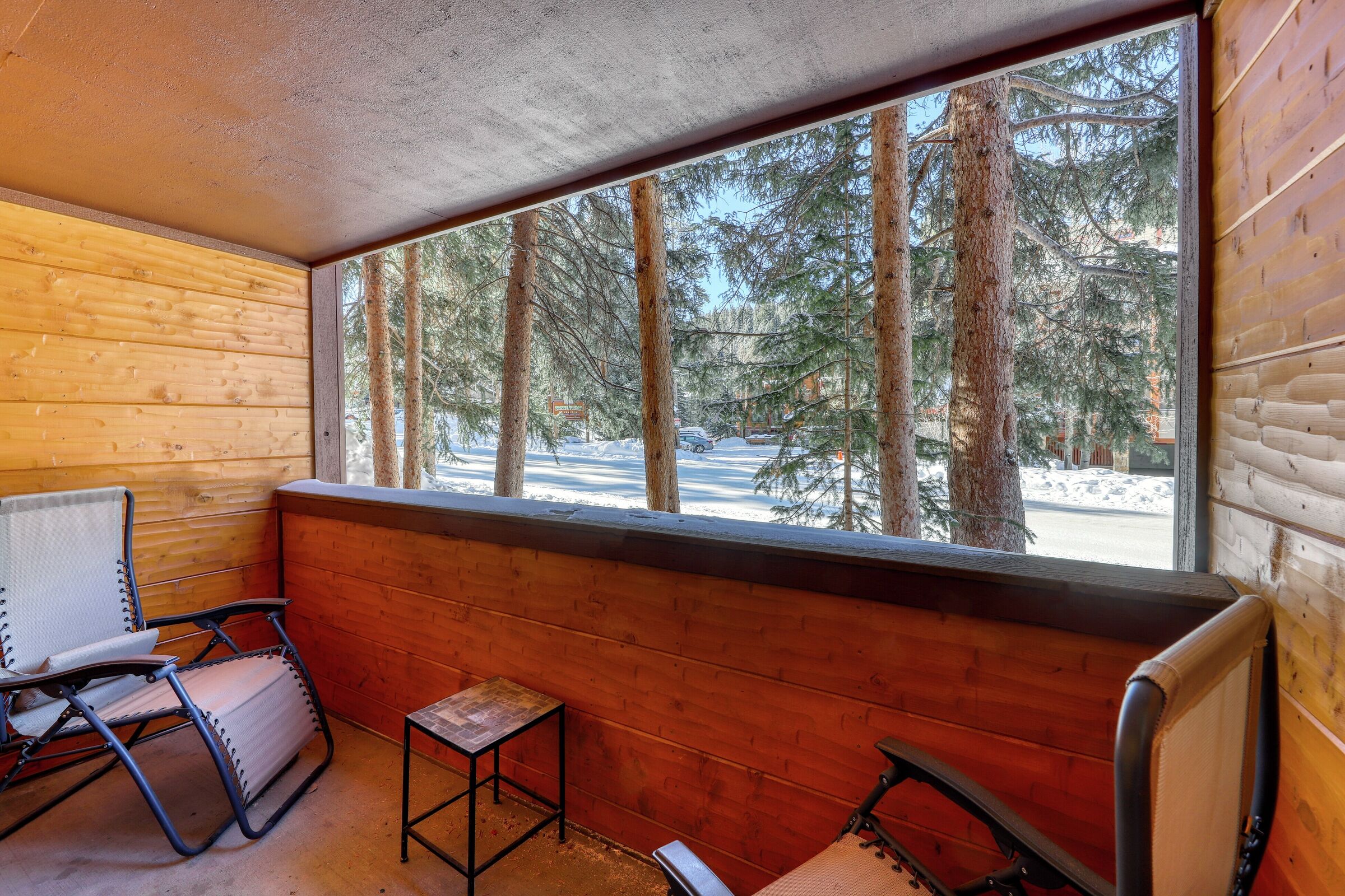 #C1 - Balcony