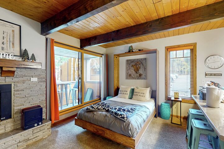 #C3 - Studio Sleeping Area