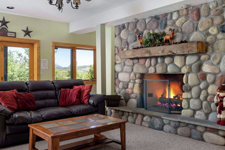 5 Bdrm 4.5 Bath HT - Family Room