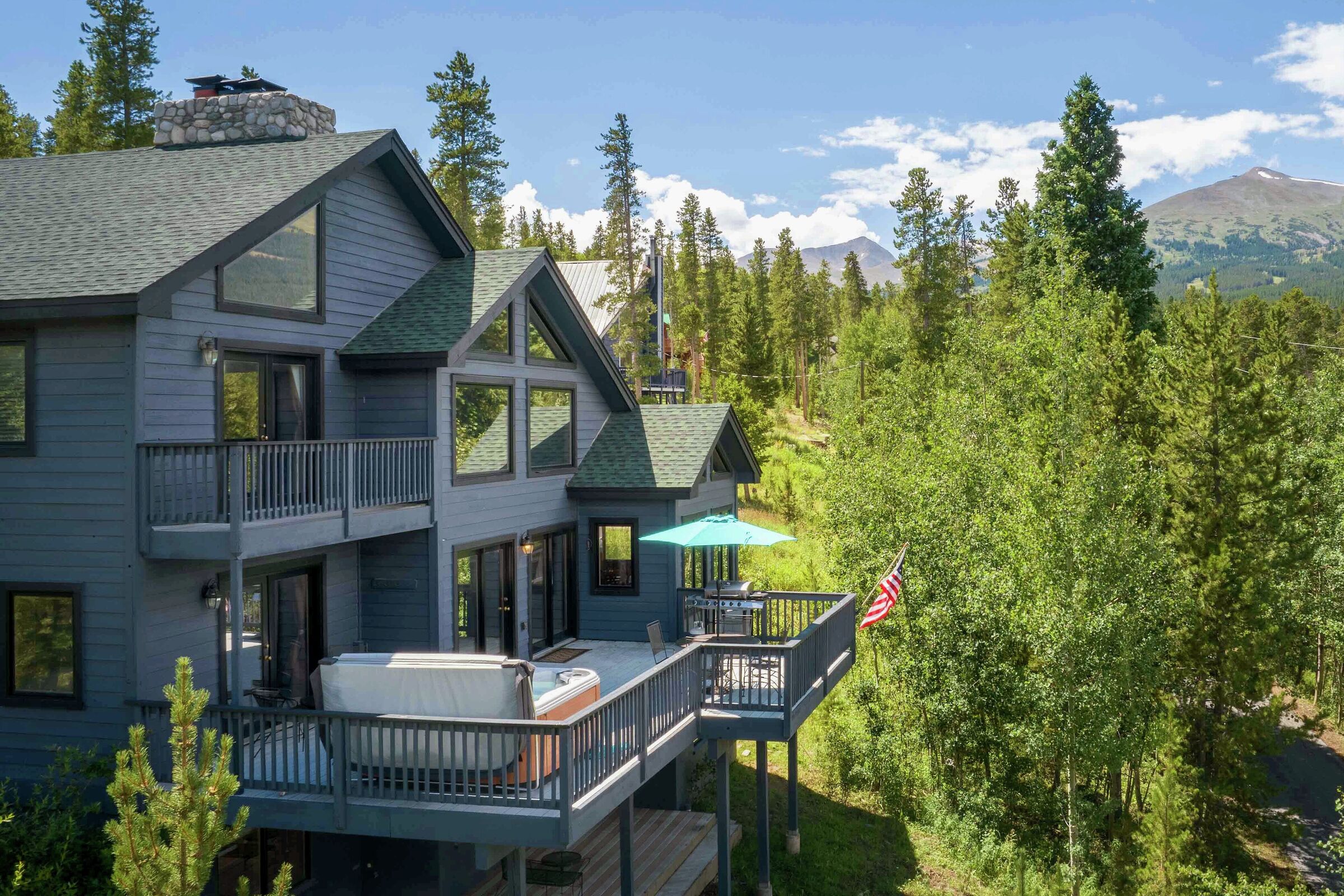 Snow Mountain Lodge